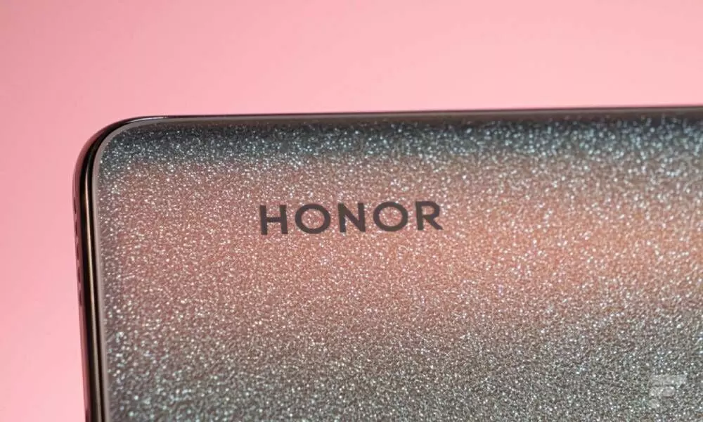 Honor to launch its first foldable smartphone shortly