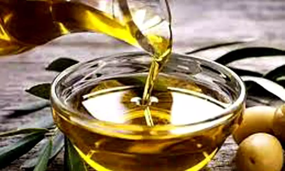Breather for consumers as edible oil brands slash prices