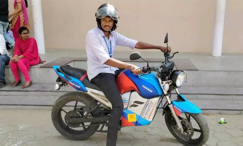 Salem college wins laurels for making e-bike from scrap