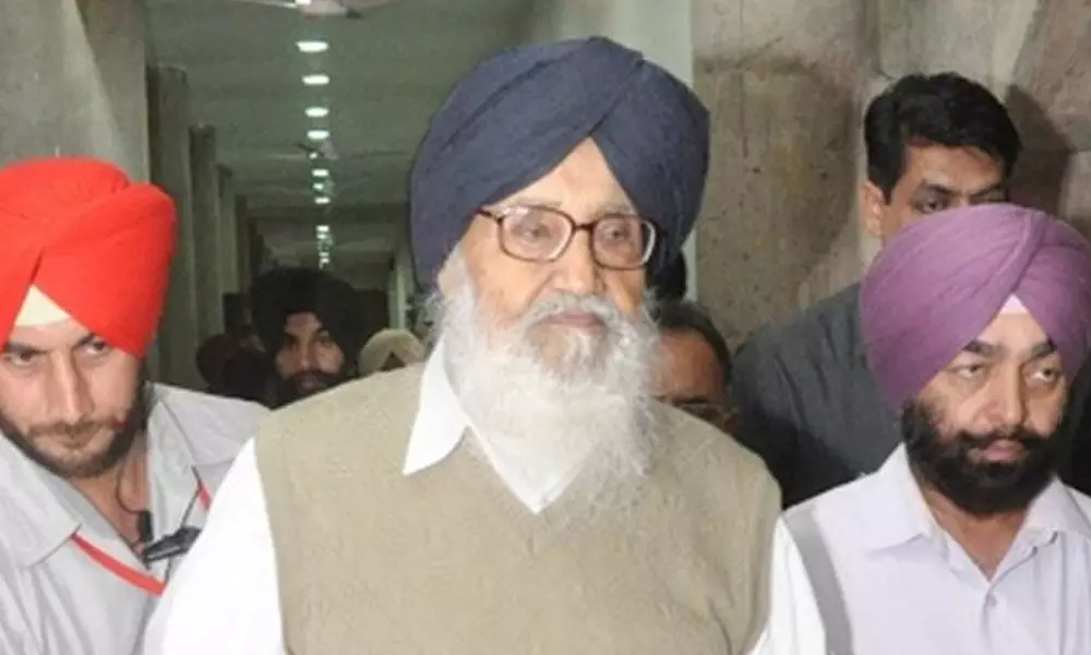 Akali Dal supremo warns against ‘ploy’ to control shrines Akali Dal supremo warns against ‘ploy’ to control shrines