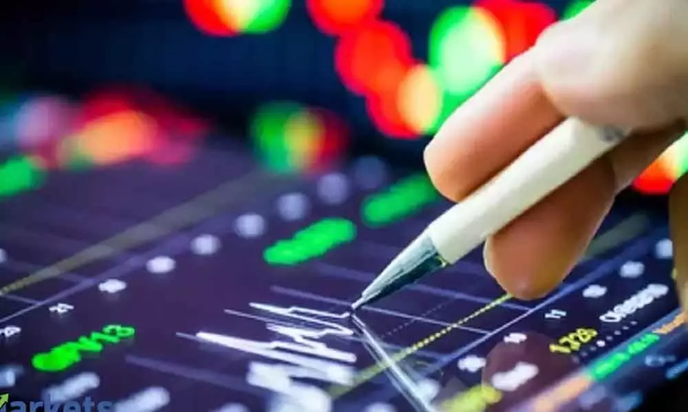 Trends on SGX Nifty indicate a gap-down opening for the index in India with a 124-points loss.