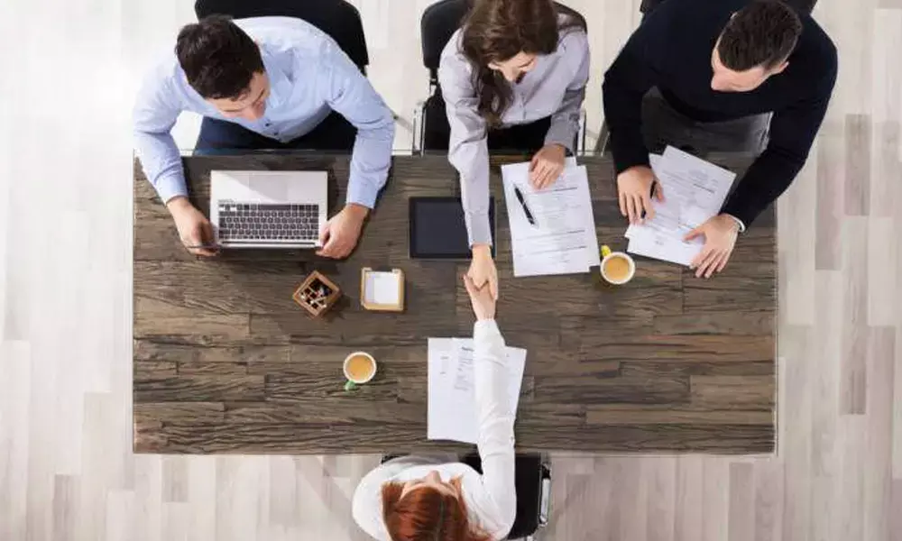 TCS, Infosys among top 5 to hire record 1.8 lakh freshers in FY22