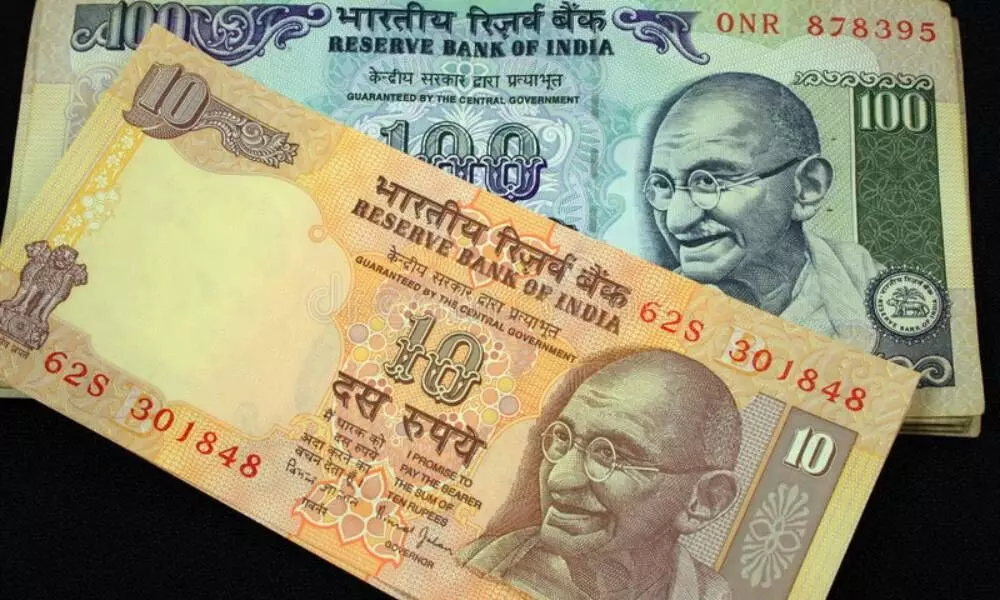 Rs 10 out of every Rs 100 saved by Indian household goes to LIC making it larger than SBI deposits