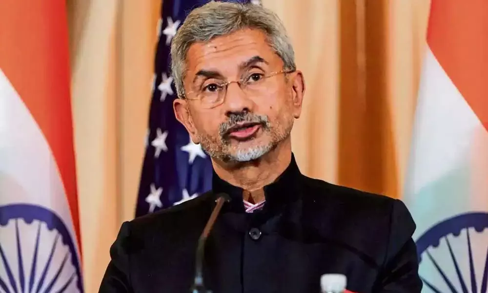 Jaishankar briefs panel on Ukraine crisis; We are with you, says Oppn