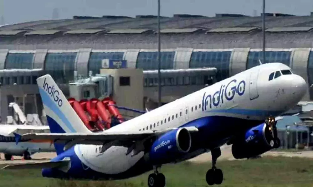 After pilots, IndiGo Airlines technicians go on leave