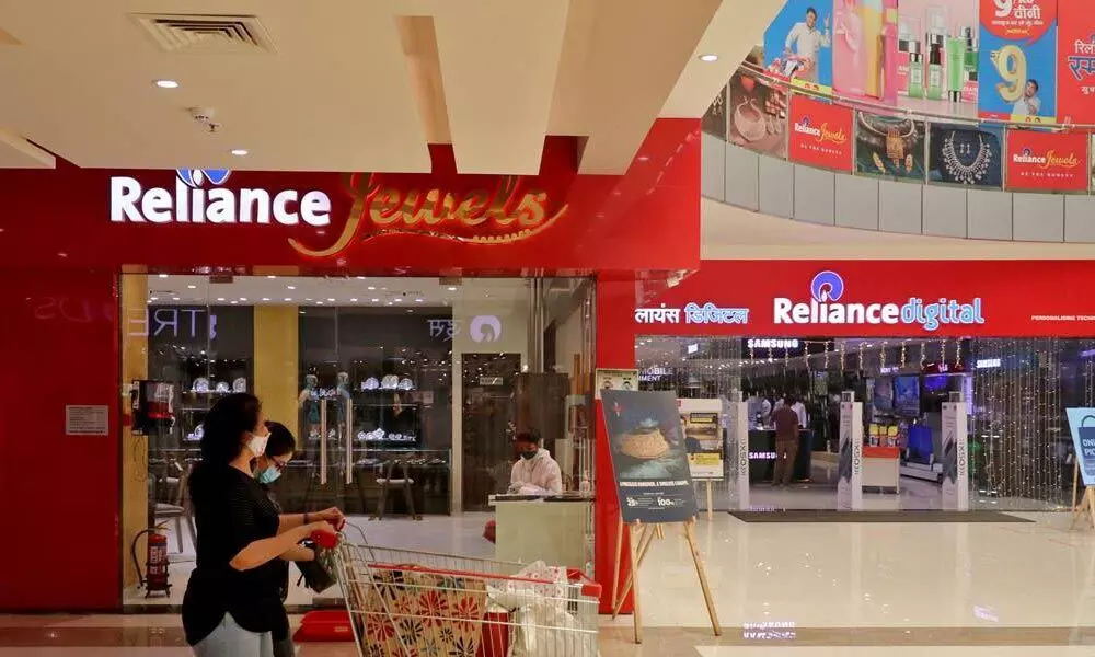 Amazon calls Future store transfer to Reliance fraud