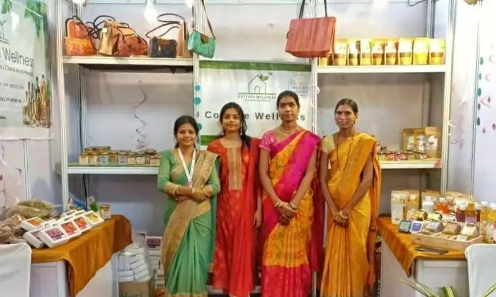 She sells organic products; helps youths start biz