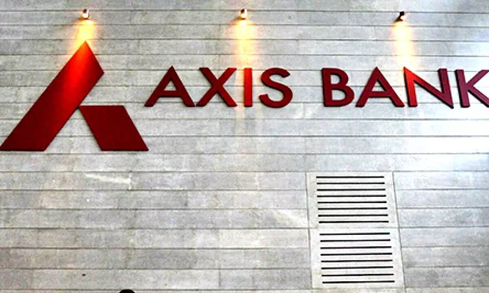 Axis Bank shares turn volatile