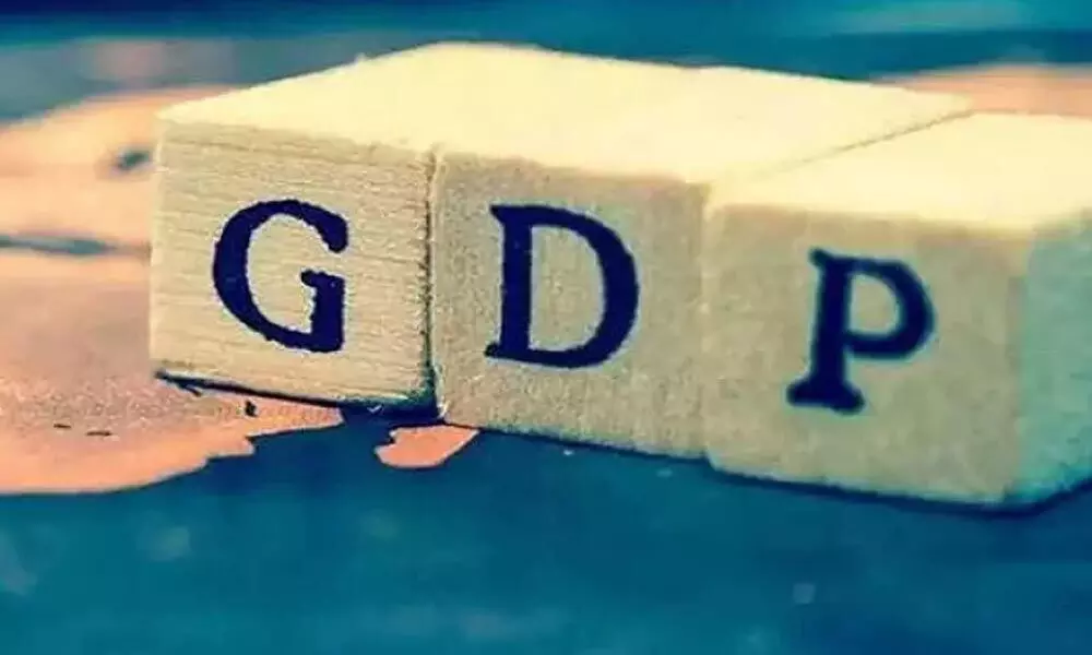 GDP hits slow lane in Q4