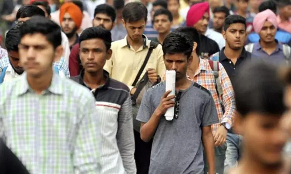 Job mkt grows 18.4% in March