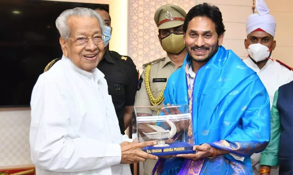 Chief Minister Y.S. Jagan Mohan Reddy met Governor Biswa Bhusan Harichandan at Raj Bhavan