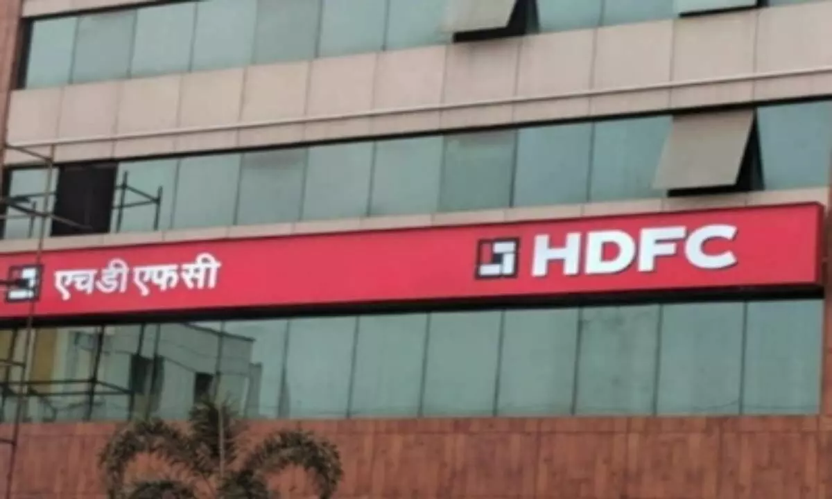 HDFC Life logs Rs 326.23 crore profit in Q2