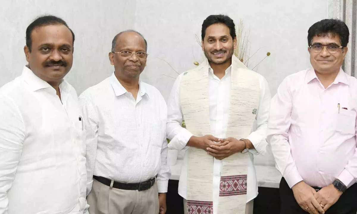 NALCO, MIDHANI CMDs meet Jagan over Nellore project