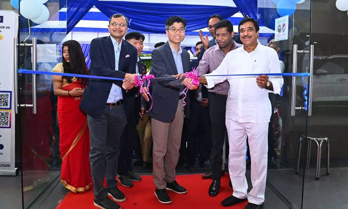 Hyundai opens 8 new dealerships in Hyderabad