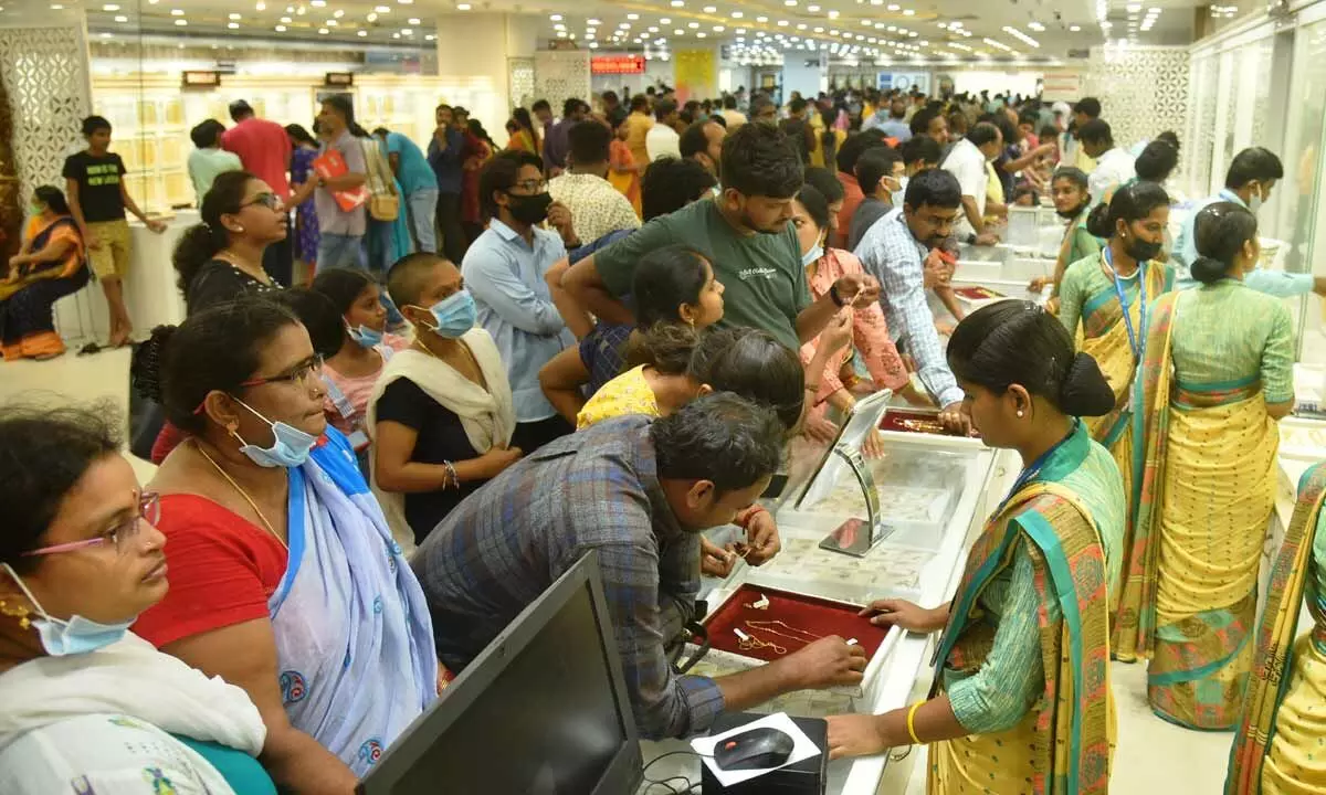 Akshaya Tritiya: Sparkling sales at jewellery shops