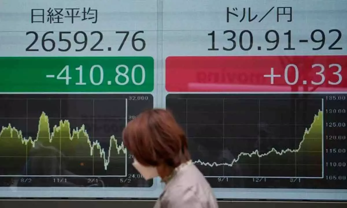 Wall Street joins worldwide swoon Tokyo