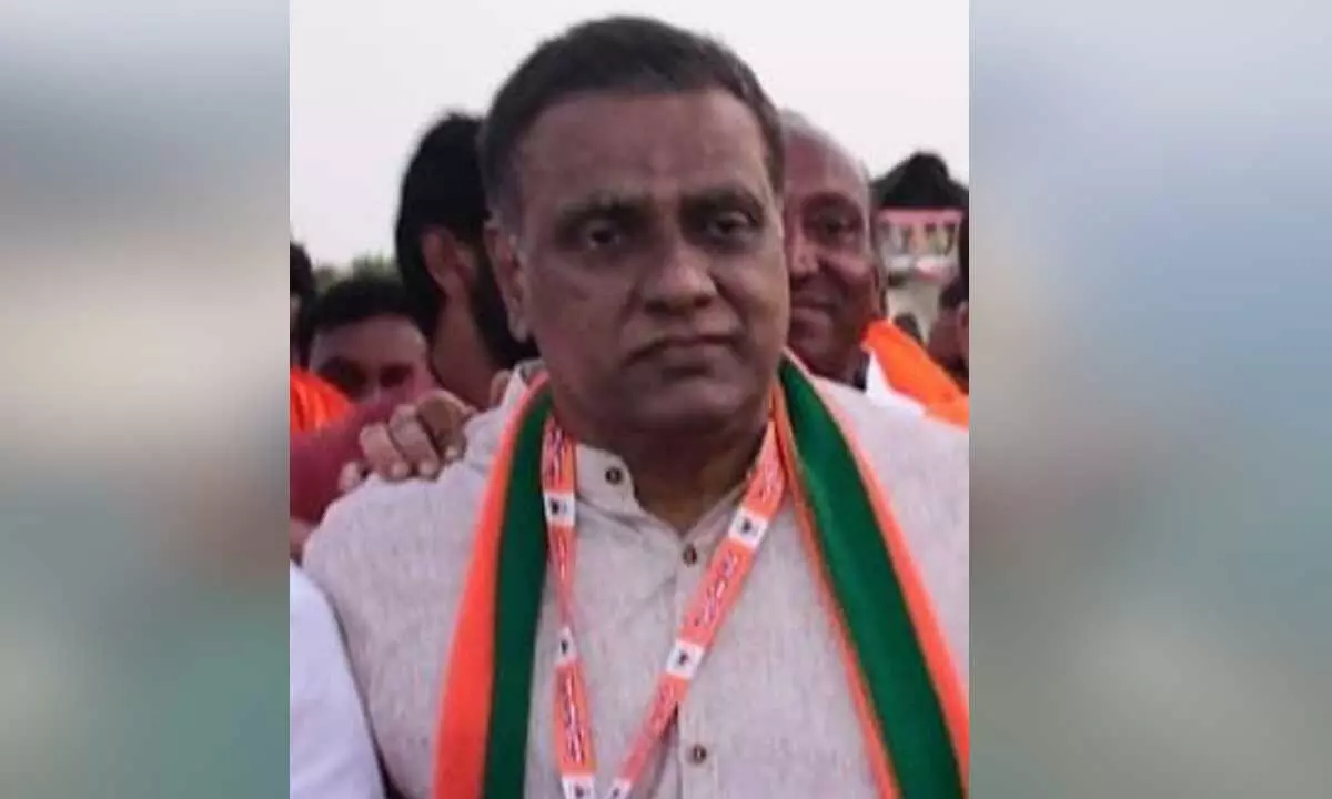 BJP leader pooh poohs KCR schemes, vows BJP leader pooh poohs KCR schemes, vows