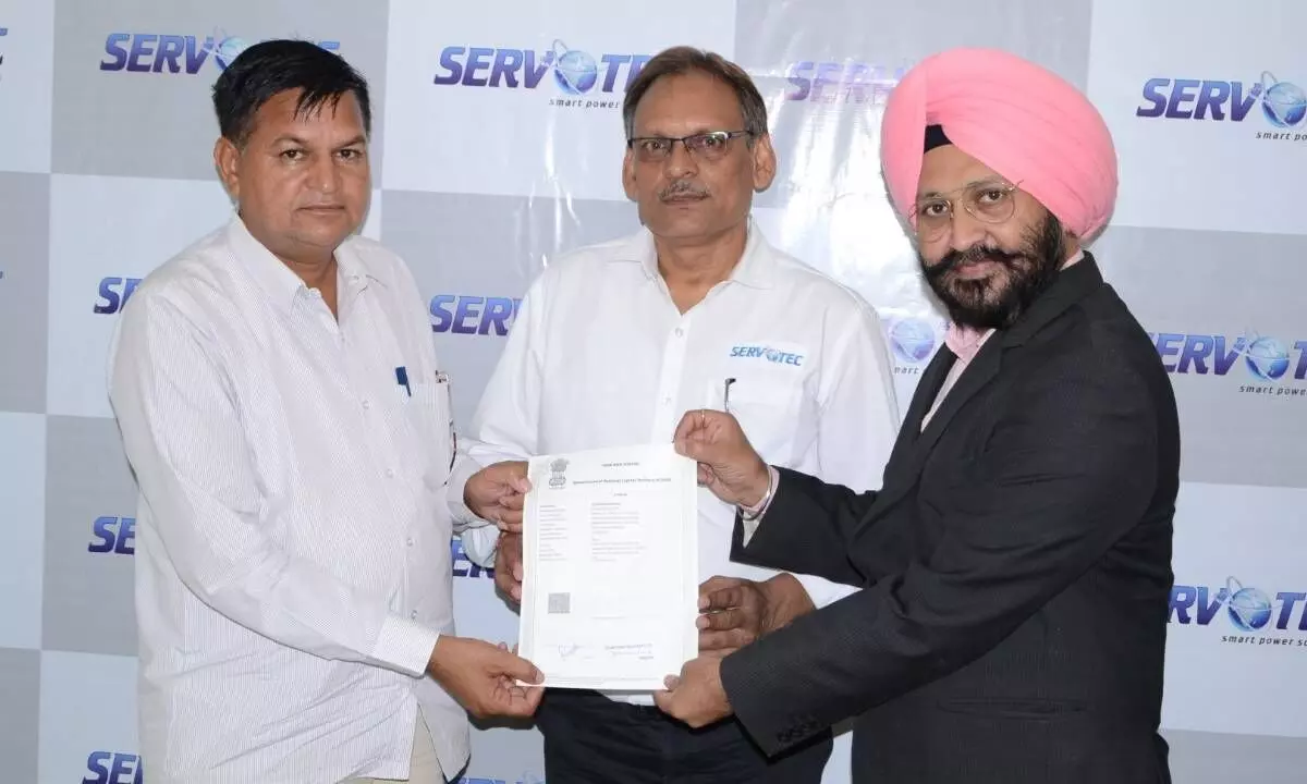 (L to R) Bhanwar Lal Leel, Director, Leelmax_ Mahesh Rawat, Sr. GM, Servotech_ Kulbir Singh, VP, Servotech