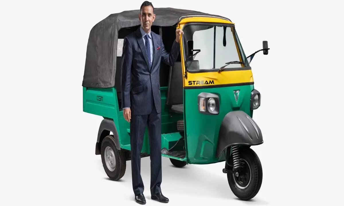 Omega launches eAuto priced at Rs 3.40 lakh