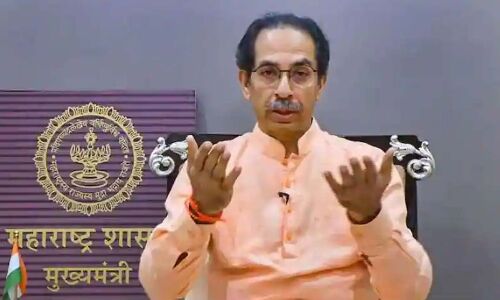 Ready to quit as CM: Thackeray tells rebels