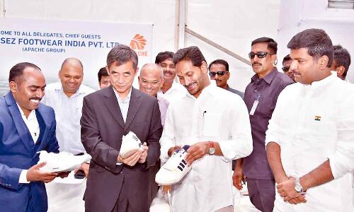 AP govt just a call away to resolve issues of investors: CM