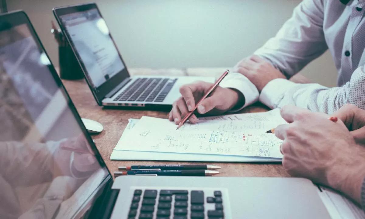 How to make the most of founder-investor relationship How to make the most of founder-investor relationship