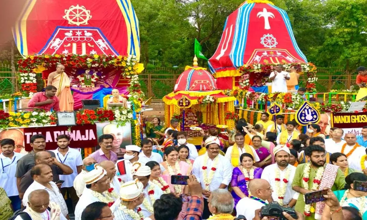 Gaiety marks Rath Yatra in Vizag