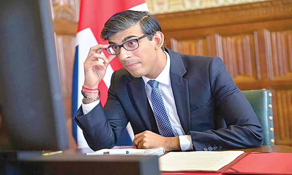 Rishi Sunak bids to be UK PM