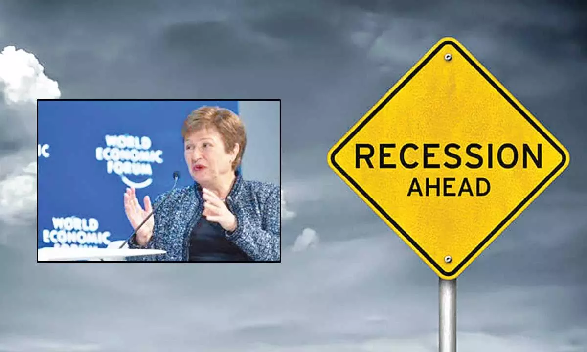 Global recession likely in next 12 mths: IMF