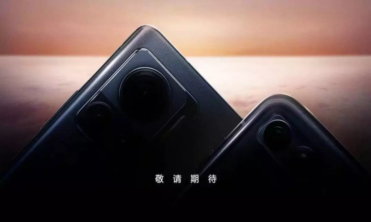 Moto Edge X30 Pro, Moto Razr 2022 launches August 2