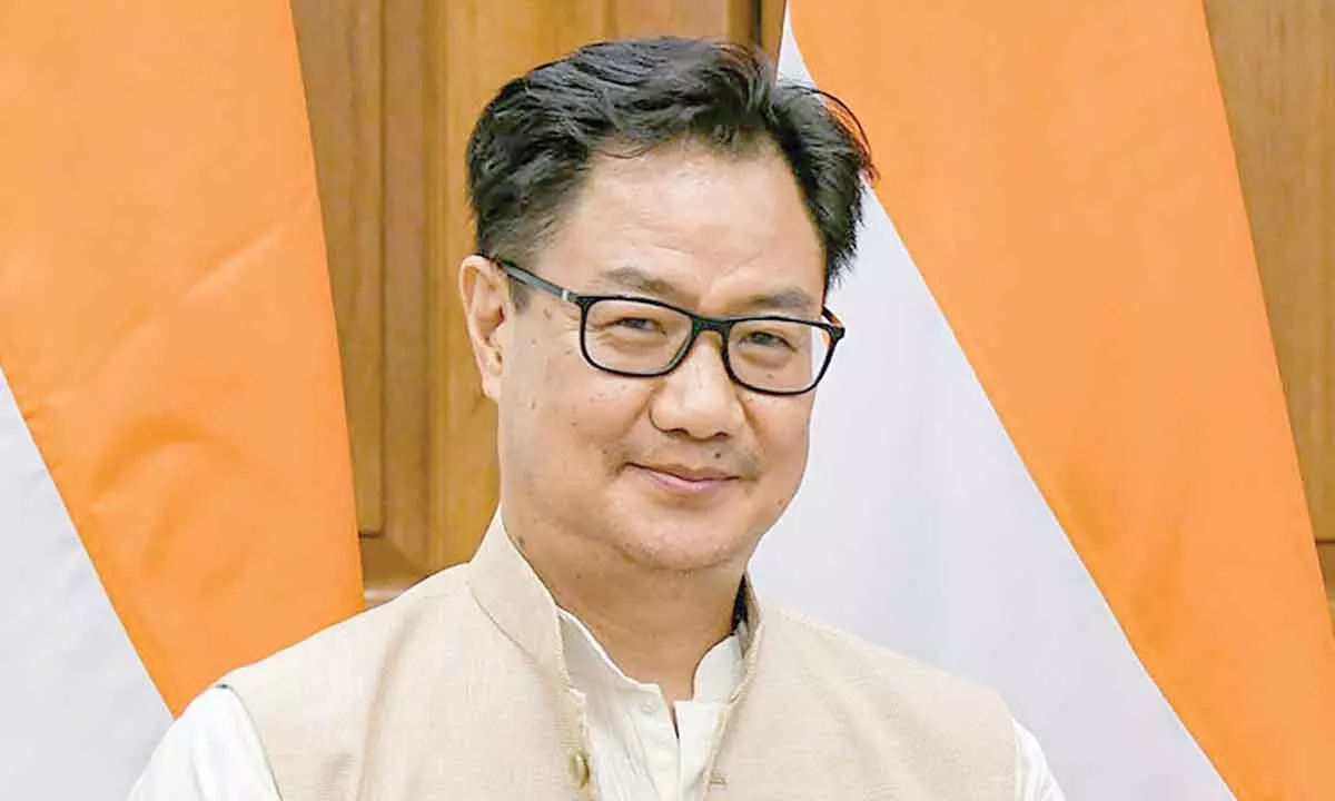 Many lawyers are unaffordable for common man. If lawyers charge 10-15 lakh per hearing, how can common man afford? Ideally, not every case need to go to the Supreme Court where you have to cough up lakhs of rupees - Kiren Rijiju, Union Law Minister