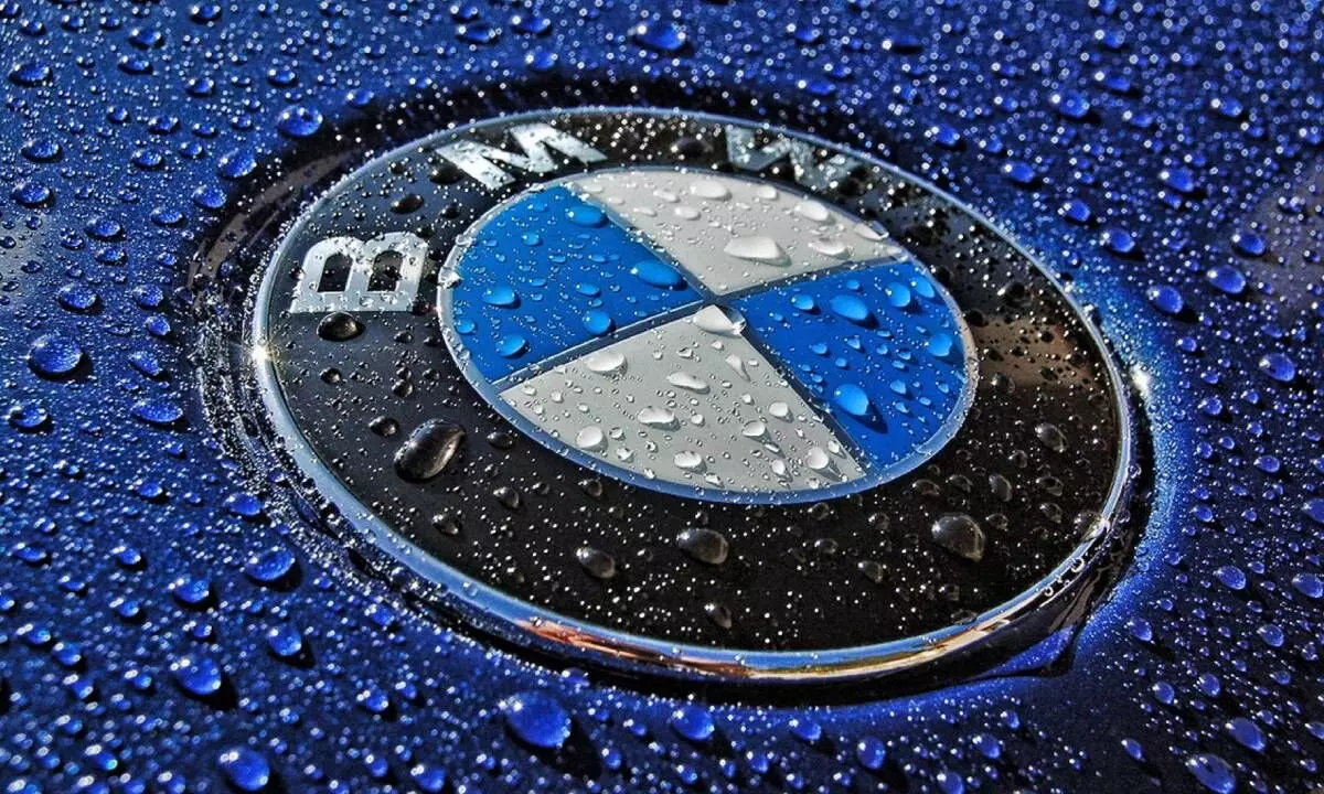 BMW Group to invest $1.7 bn to build EVs in US