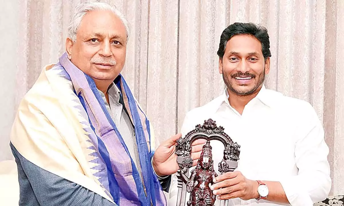 Tech Mahindra Managing Director and CEO CP Gurnani made a courtesy call on Chief Minister YS Jagan Mohan Reddy at his camp office at Tadepalli near Vijayawada on Tuesday