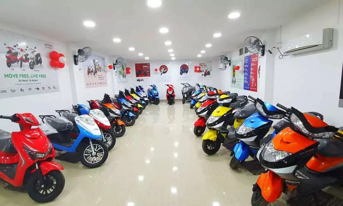 Ampere Electric opens dealership in Kurnool