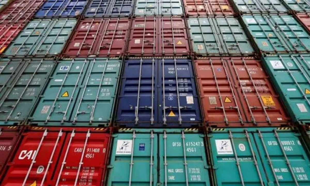 Trade deficit jumps record high of $31 billion in July