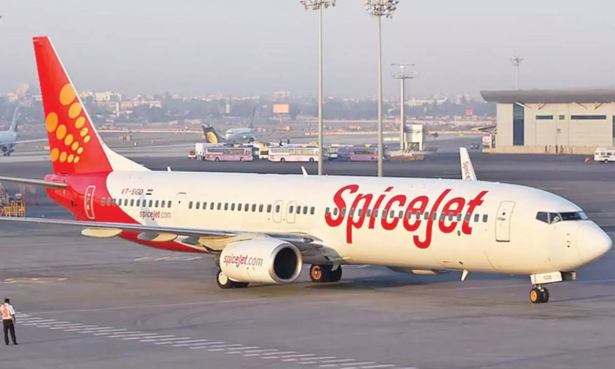SpiceJet announces 20% salary hike for pilots from October
