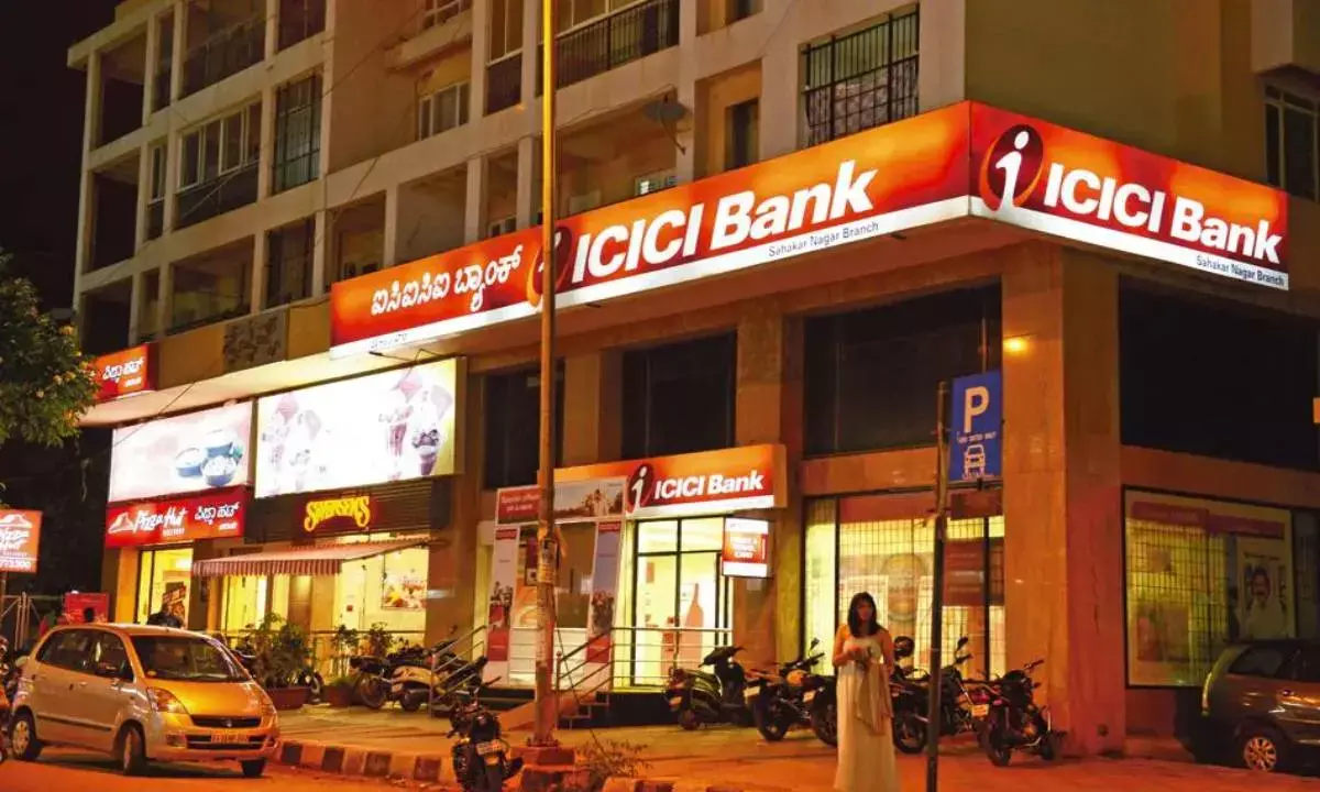 ICICI Bank posts 17 per cent rise in Q4 net profit at Rs 10,707cr; declares dividend of Rs 10 per share