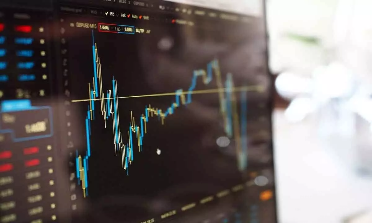 Profit booking likely in 18,000-115 zone