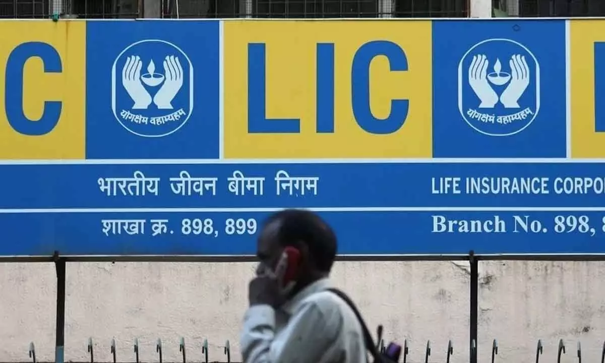 LICs sale of RCAP debt to ACRE upsets lenders and bidders