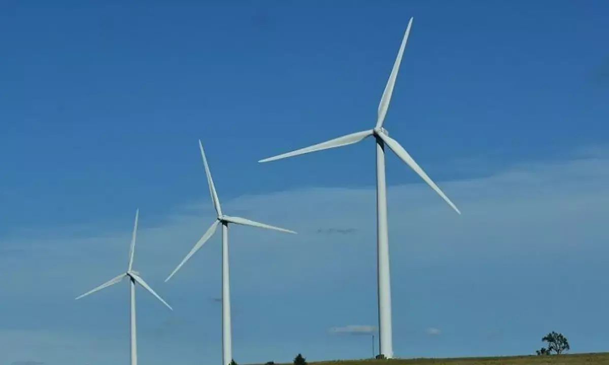 Adani Green Energy operationalises 1,000 MW of 30,000 MW Gujarat renewable energy park