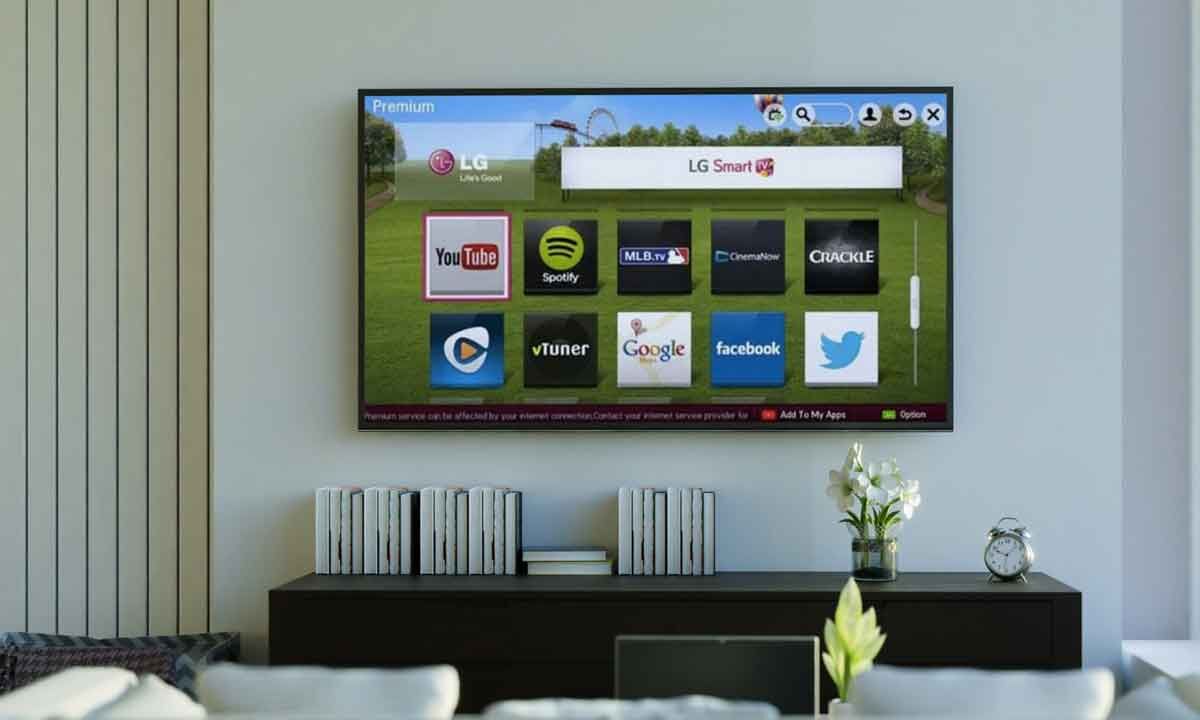 LG to unveil world's largest 97inch OLED TV