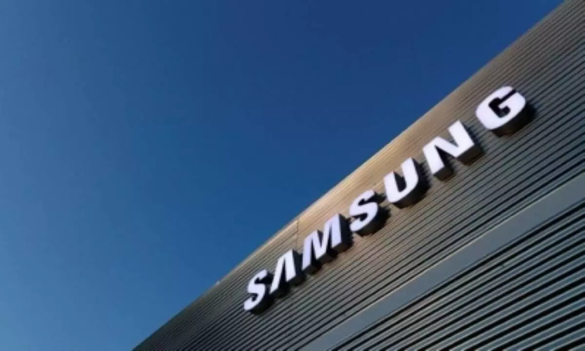 Samsung logs record chip market share, Intel at distant second