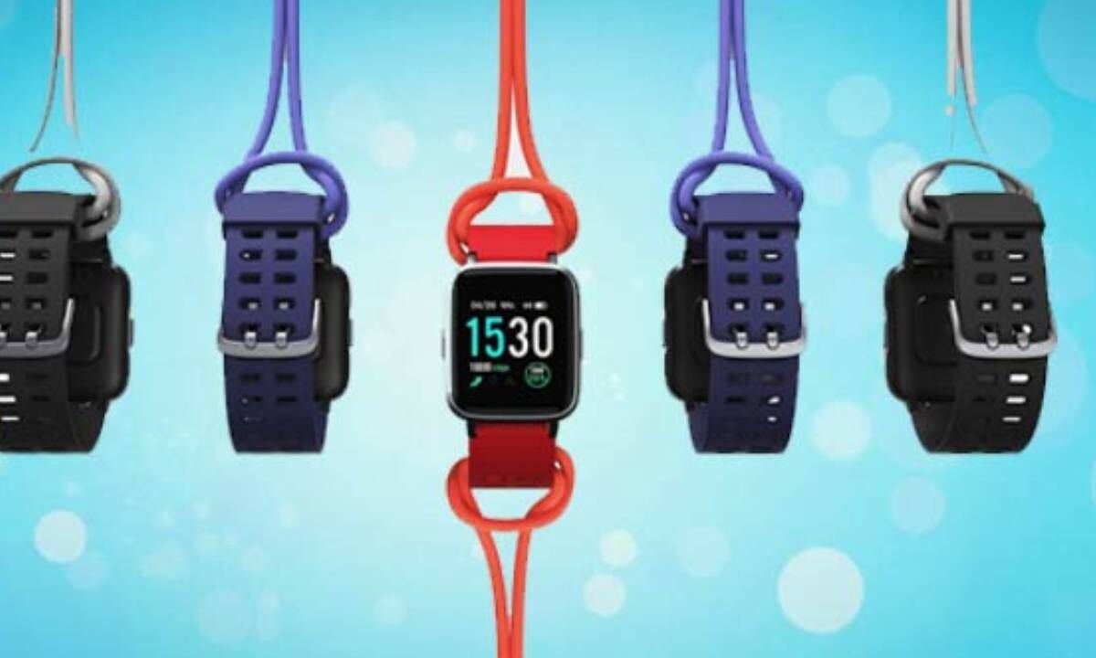 Play launches smartwatch for 'champions'