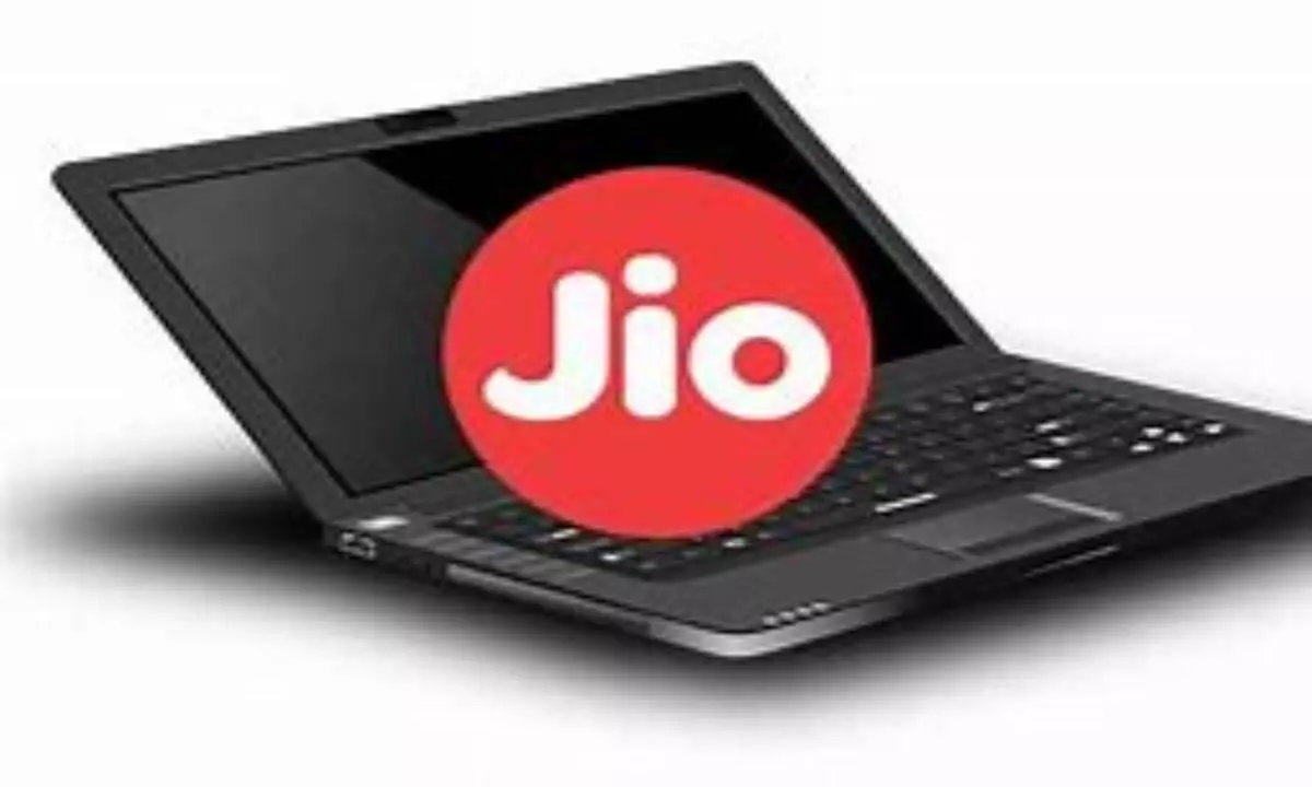 Jio to launch 4G sim card based laptop at Rs 15,000