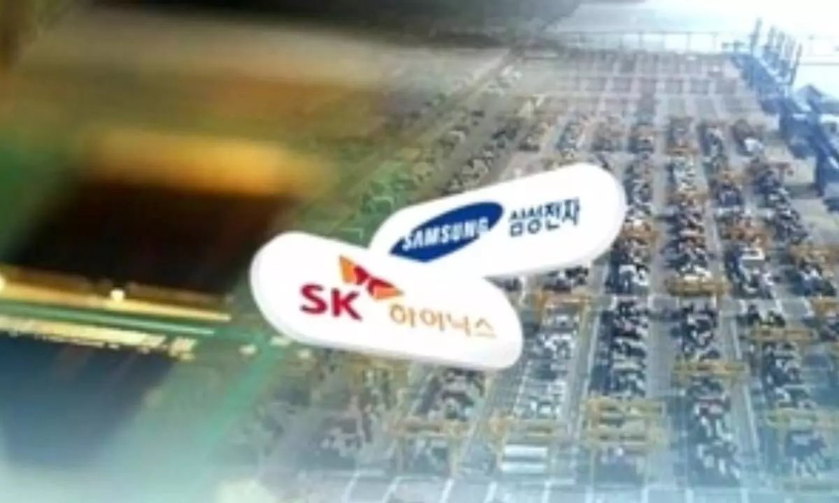 Samsung, SK hynix vow to run China factories despite US chip export curbs