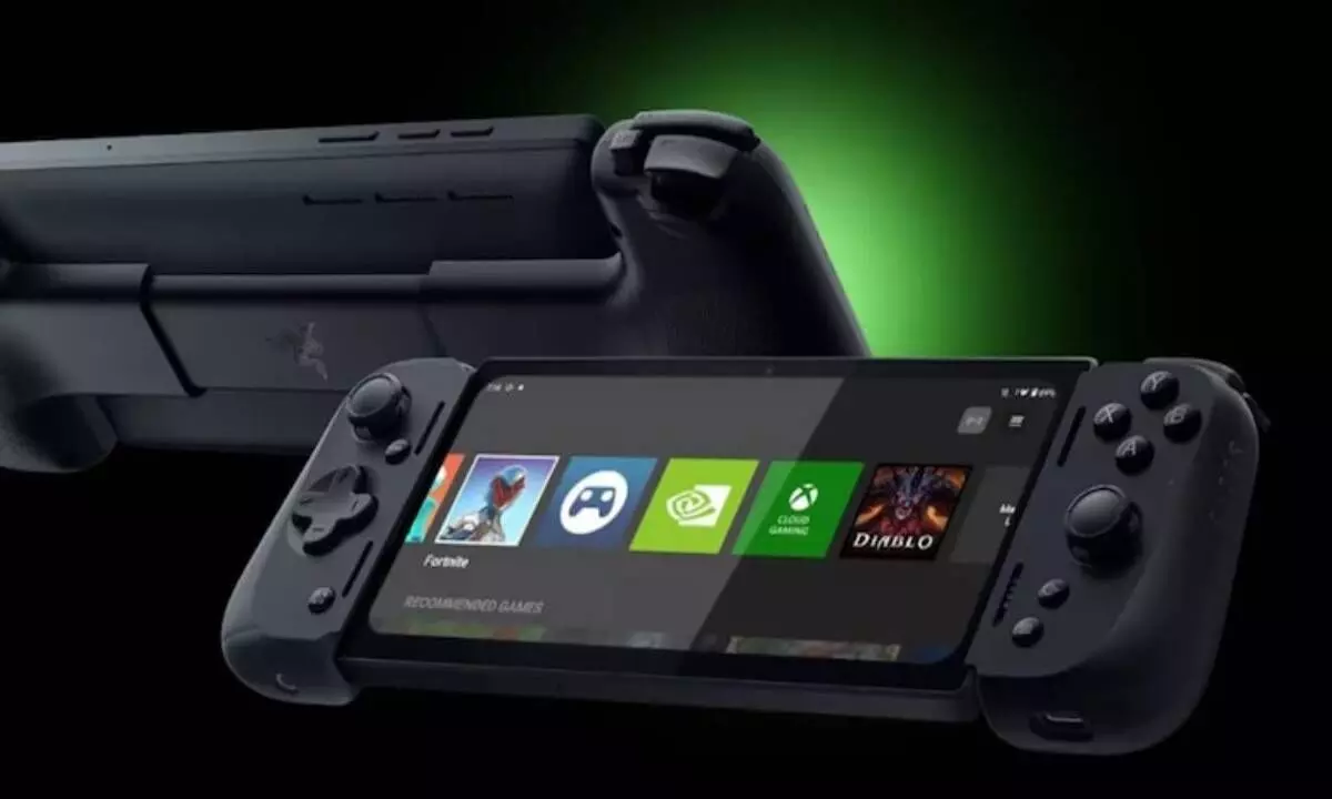 Razer collaborates with Qualcomn, announces Edge, an Android powered handheld gaming console
