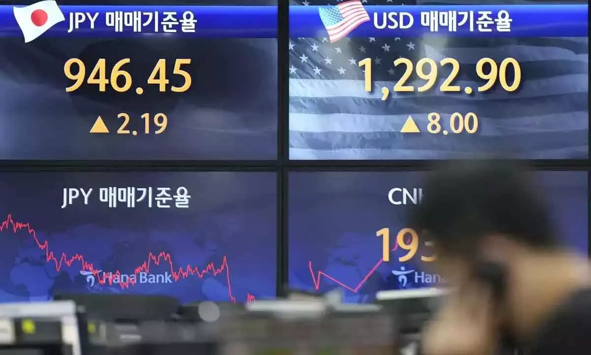 Asian stocks recoup losses as Wall St gains