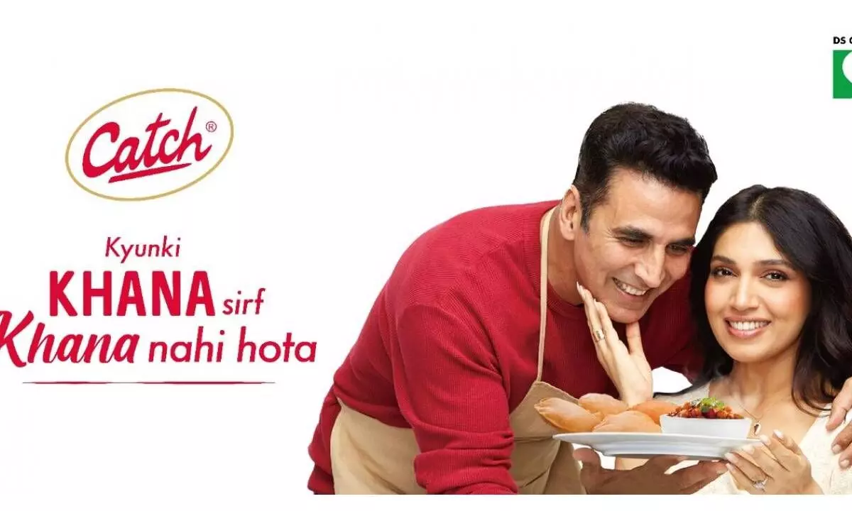 Akshay Kumar, Bhumi Pednekar join Catch as new brand ambassadors