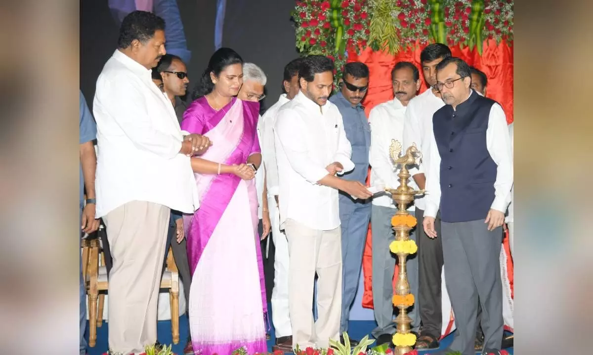 CM Y.S. Jagan Mohan Reddy inaugurating ITC Ltds spice processing plant near Guntur on Friday
