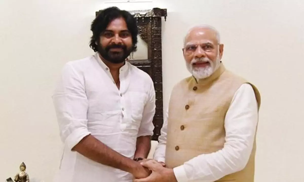 JSP president Pawan Kalyan recently meets PM at naval guesthouse in Visakhapatnam